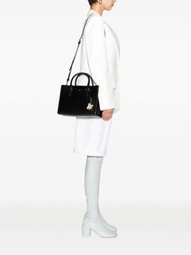Bolso DKNY Negro y dorado Perri Box Satchel