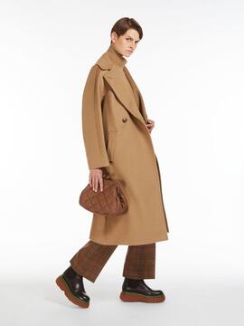 Abrigo de Max Mara Weekend  Resina