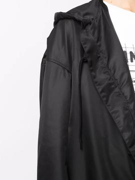 Abrigo MM6 negro chuvasquero