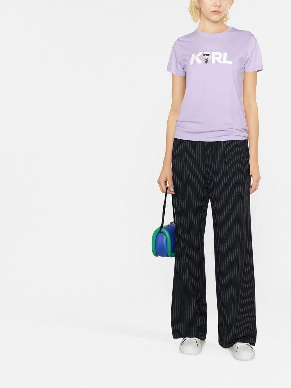 Camiseta Karl Lagerfeld lavanda ikonik 2.0 karl lo