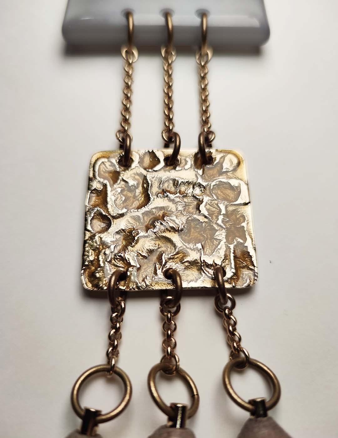 Collar Missoni dorado marfil y madera