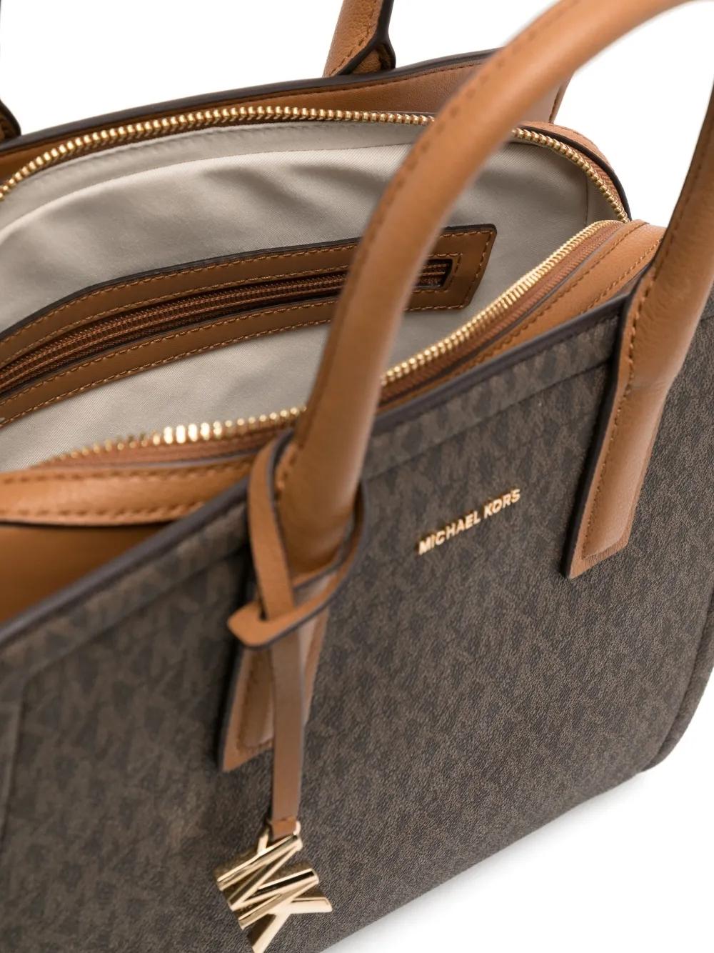 Bolso Michael Kors Laila Satchel Monogram Marrón