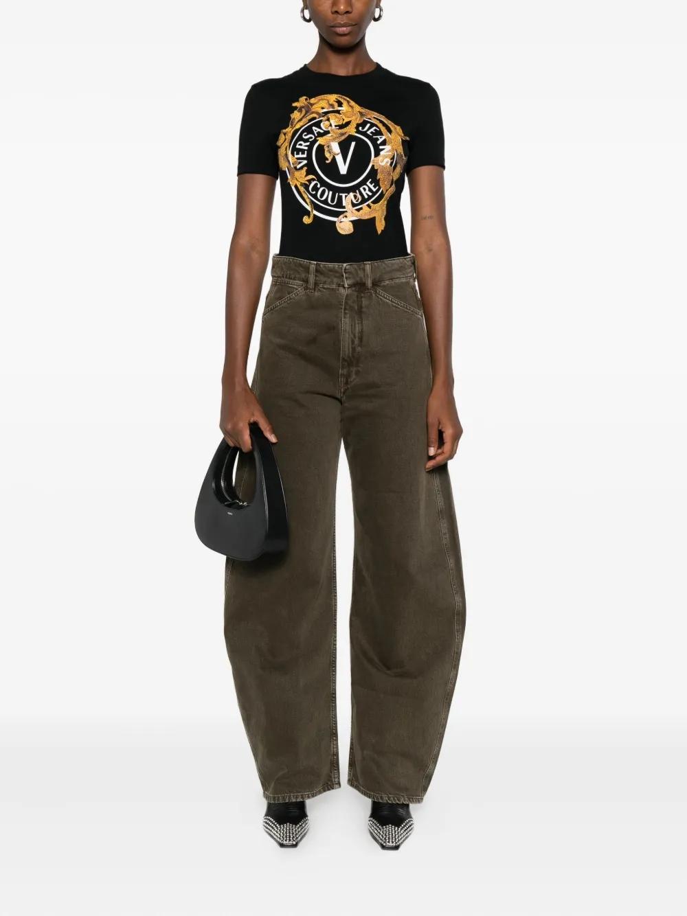 Camiseta Versace Jeans Couture V-Emblem Negra