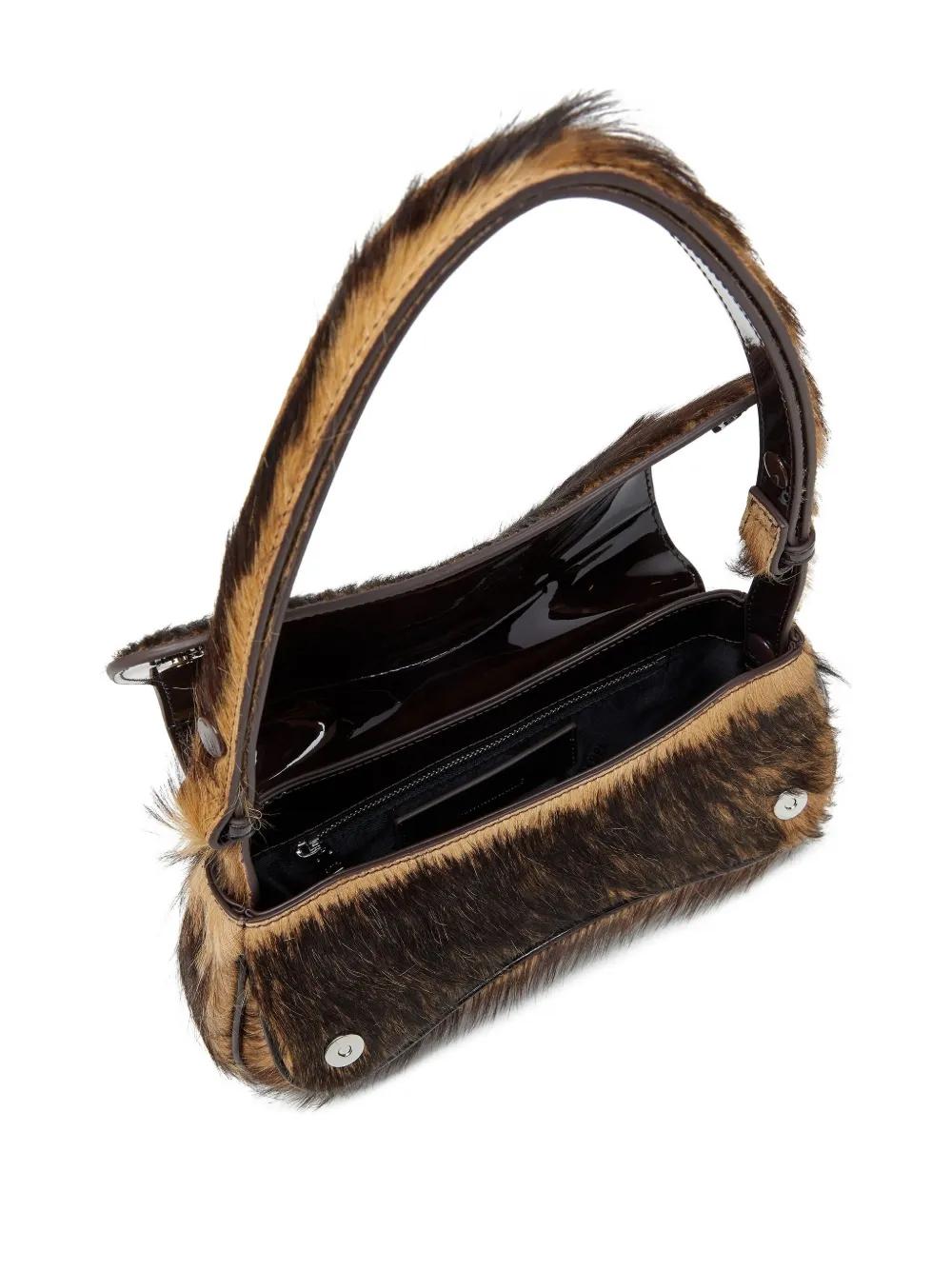 Bolso Diesel Play Clutch Furry Marrón